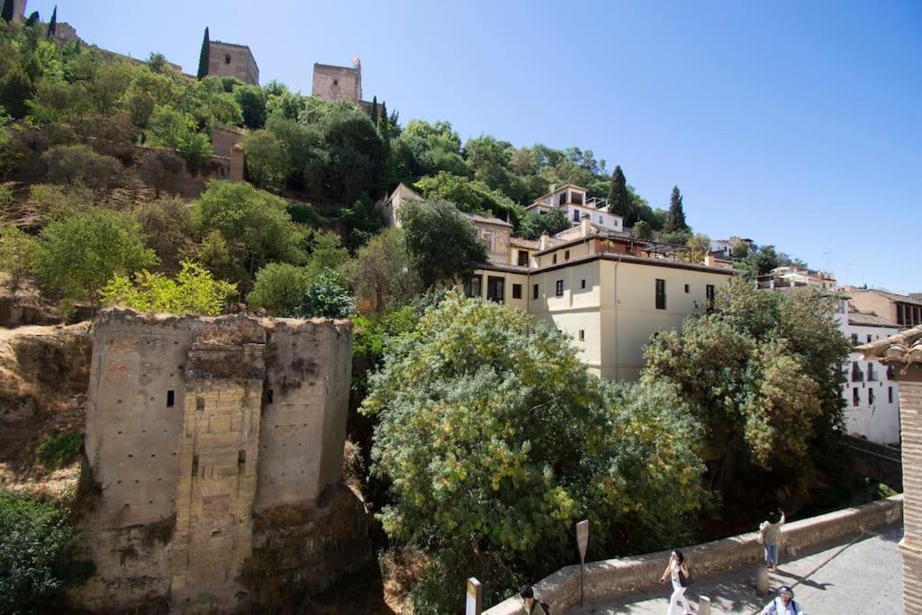 Alhambra Enamora 1 -Paseo De Los Tristes View 1 -C 格拉纳达 外观 照片